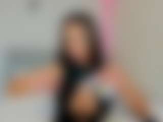 Live cam show with Selena-Reeves - Flashing on camwithhim.com