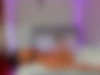 Live cam show with Selena-Reeves - Pov on Camming Site