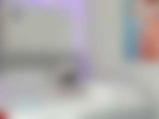 Live cam show with Selena-Reeves - Student on Camsoda