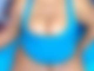 Live cam show with BigMagBooty85 - Mature on CamwithHer