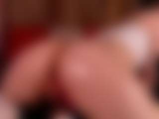 Live cam show with FreyaRay - Brown Hair on sexylive.show