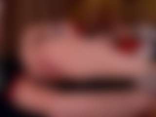 Live cam show with FreyaRay - Brown Hair on Cam Slut