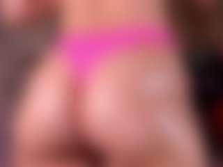Live cam show with FreyaRay - Pornstar Asian on CamwithHer