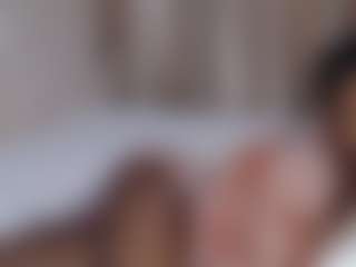 Live cam show with Seductivevenus - Oil on Fling VIP Chat
