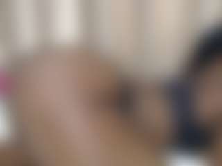 Live cam show with Seductivevenus - Oil on xxxlivecams.org