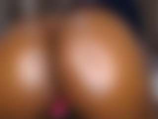 Live cam show with Seductivevenus - Facial on Camsoda