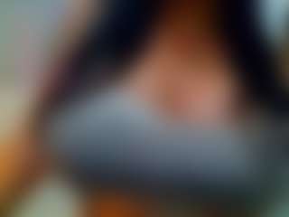 Live cam show with Hillarysofia - Big Cock on Camsoda