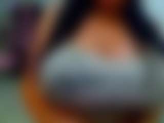 Live cam show with Hillarysofia - Huge Tits on StripNow