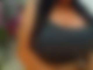 Live cam show with Hillarysofia - Average on crypto-cams