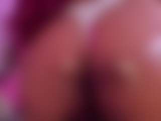 JoyceThompson's Live Sex Cam Show