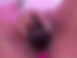 JoyceThompson's Live Sex Cam Show