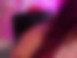 Live cam show with JoyceThompson - Fingering on crypto-cams