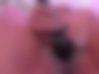 Live cam show with JoyceThompson - Spank Toys on Dare Cams