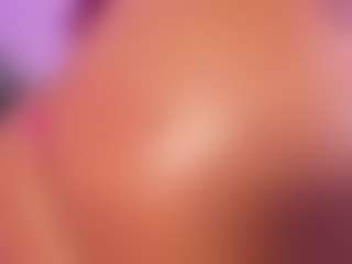 JoyceThompson's Live Sex Cam Show