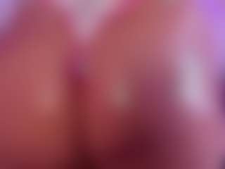 JoyceThompson's Live Sex Cam Show