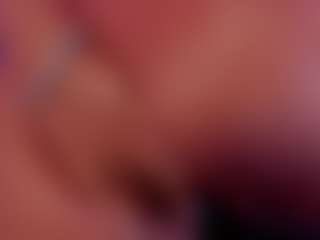 Live cam show with JoyceThompson - Toys on boobsie.com