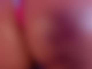 Live cam show with JoyceThompson - Ass Bouncing on CamSodaAdn
