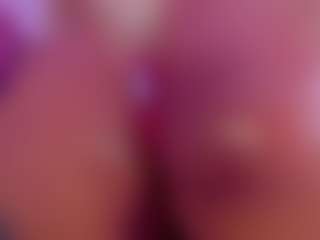 Live cam show with JoyceThompson - Toys on PervPlay.com
