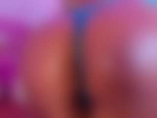 JoyceThompson's Live Sex Cam Show