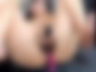 Julieta-Coopeer's Live Sex Cam Show