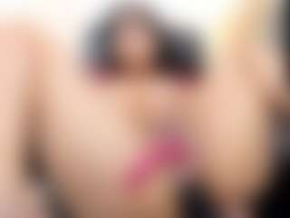 Live cam show with Julieta-Coopeer - Highheels on https://playwithruby.com