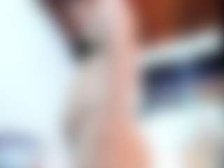 Live cam show with Julieta-Coopeer - Ride on dropp.cam