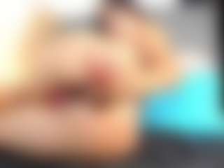 Julieta-Coopeer's Live Sex Cam Show
