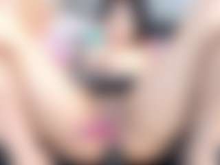 Live cam show with Julieta-Coopeer - Small Tits on AdultVida.com