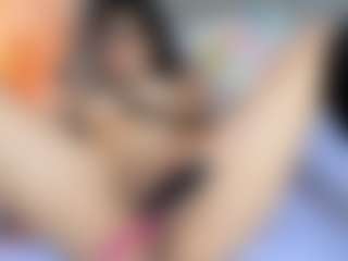 Live cam show with Julieta-Coopeer - Brown Eyes on eurowanks.com