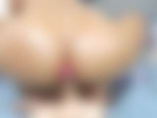 Julieta-Coopeer's Live Sex Cam Show