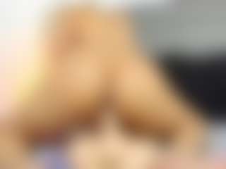 Spettacolo in cam dal vivo con Julieta-Coopeer - Dirty Talk su Camsoda