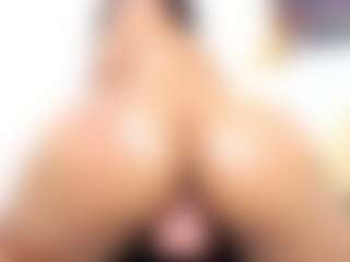 Julieta-Coopeer's Live Sex Cam Show