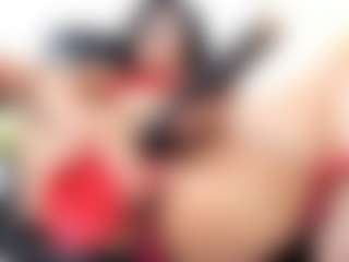 Live cam show with Julieta-Coopeer - Petite Teen (18+) on crypto-cams