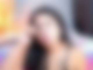 Live cam show with Julieta-Coopeer - Fingering on TeamSkeetLive