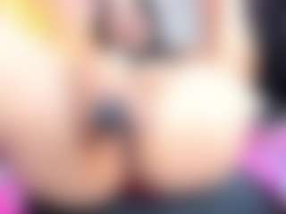 Live cam show with Julieta-Coopeer - Butt Plug on CSO-WL