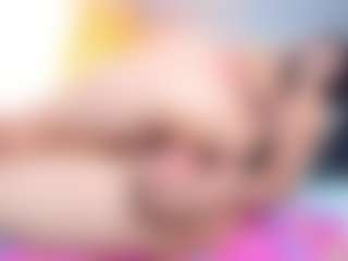 Live cam show with Julieta-Coopeer - Handjob on Fling VIP Chat