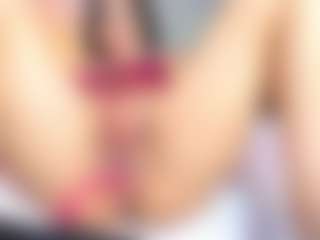 Live cam show with Julieta-Coopeer - Small Tits on Strip Flash - Live Sex Shows
