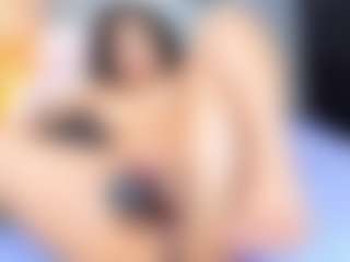 Julieta-Coopeer's Live Sex Cam Show