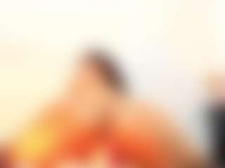 Live cam show with Julieta-Coopeer - Latina Toys on Livezox | colombia