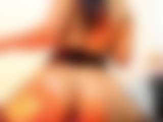 Live cam show with Julieta-Coopeer - Shaved Pussy on xfollow cams