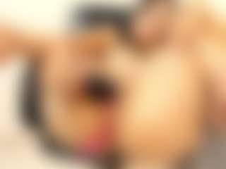 Julieta-Coopeer's Live Sex Cam Show