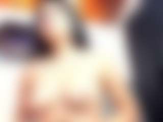 Live cam show with Julieta-Coopeer - American Petite on Hubzter Live | colombia