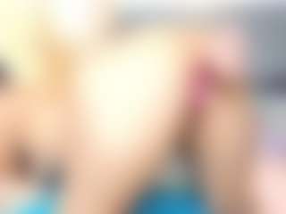 Live cam show with Julieta-Coopeer - Asshole on Camsoda