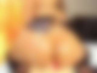 Julieta-Coopeer's Live Sex Cam Show