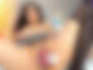 Live cam show with Julieta-Coopeer - Natural on Milfs Live