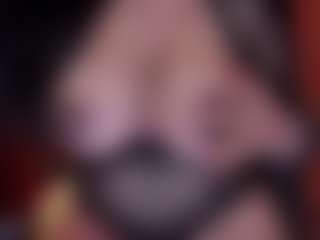 Laura Hills's Live Sex Cam Show