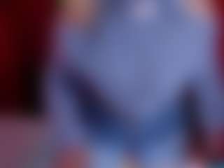 Laura Hills's Live Sex Cam Show