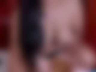 Live cam show with Laura Hills - Gagging on Streamer API