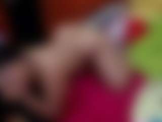 Live cam show with Laura Hills - Middle Aged on Camsoda Late Night