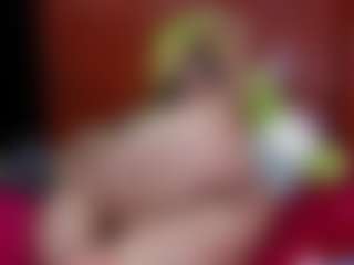 Live cam show with Laura Hills - Anal White on Nude Chat * 1 On 1 Webcam Sex * Live Cam Show | colombia